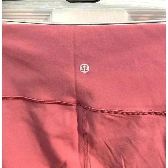 Lululemon I 8 - Picture 5 of 12
